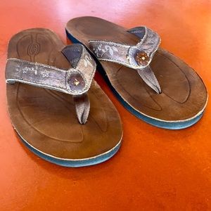 Brown Keen Floral Leather Flip Flops 8